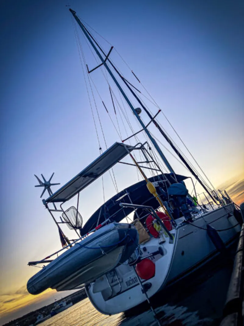 Segelyacht Rocinante im Mittelmeer – Bareboatcharter